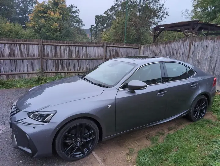 Lexus Is