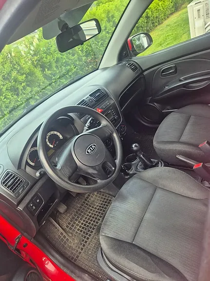 Kia Picanto 2010 photo 5