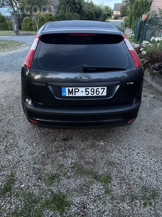 Ford Focus 2006 photo 3