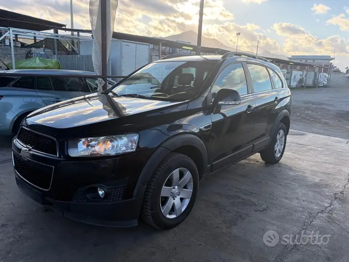 Chevrolet Captiva 2012 photo 3