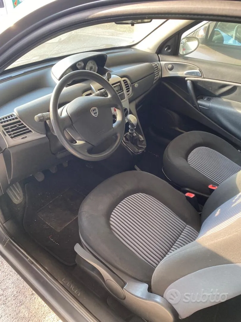 Lancia Ypsilon 2008 photo 5