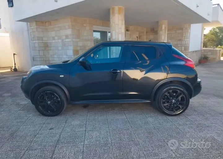 Nissan Juke 2012 photo 2