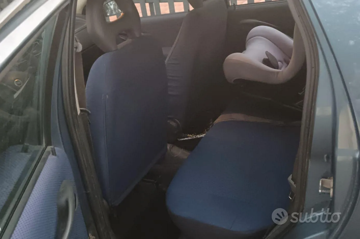 Fiat Punto 2004 photo 5
