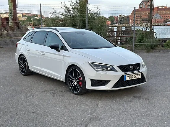 Seat Leon 2016 photo 2