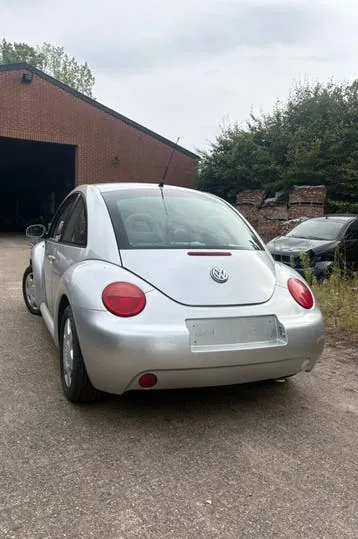 Volkswagen New Beetle