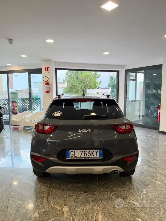Kia Stonic 2022 photo 3