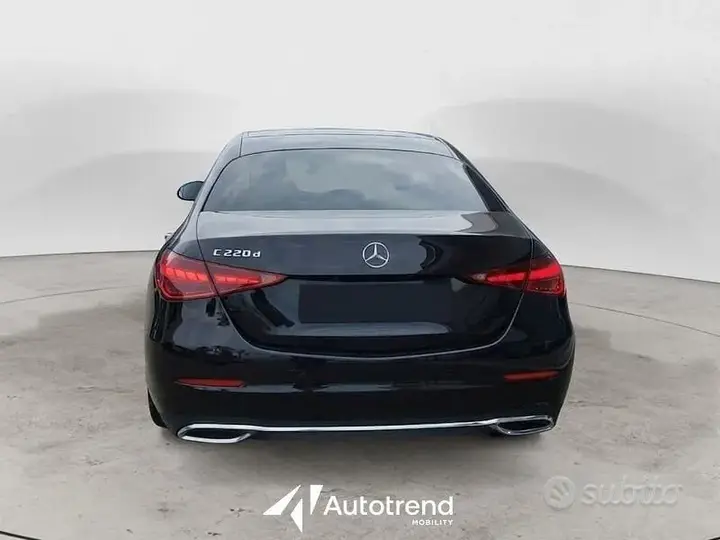 Mercedes-Benz C-Class 2024 photo 4