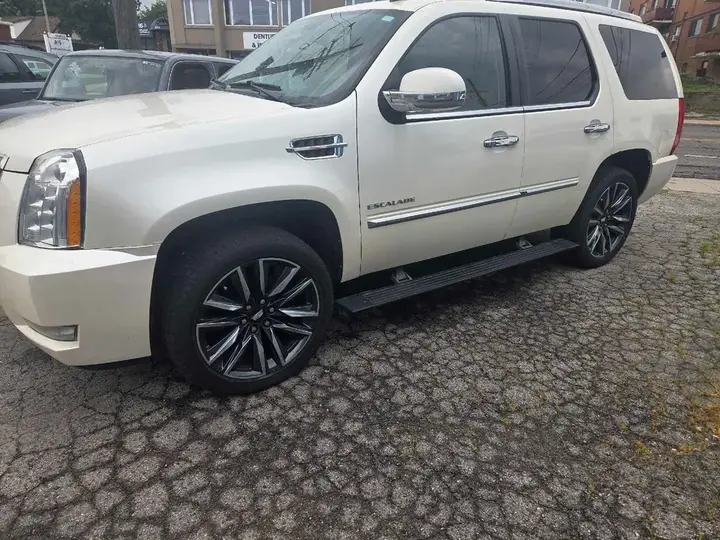 Cadillac Escalade