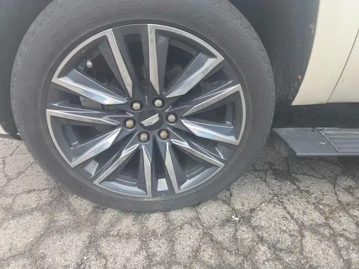 Cadillac Escalade 2012 photo 4