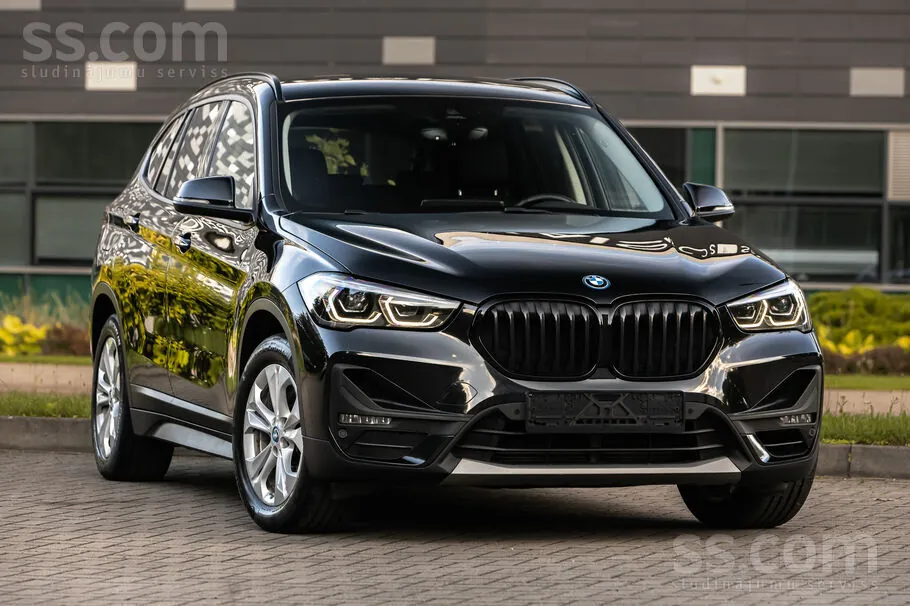 BMW X1 2022 photo 2