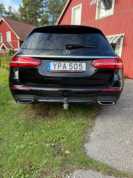 Mercedes-Benz E-Class 2018 photo 5