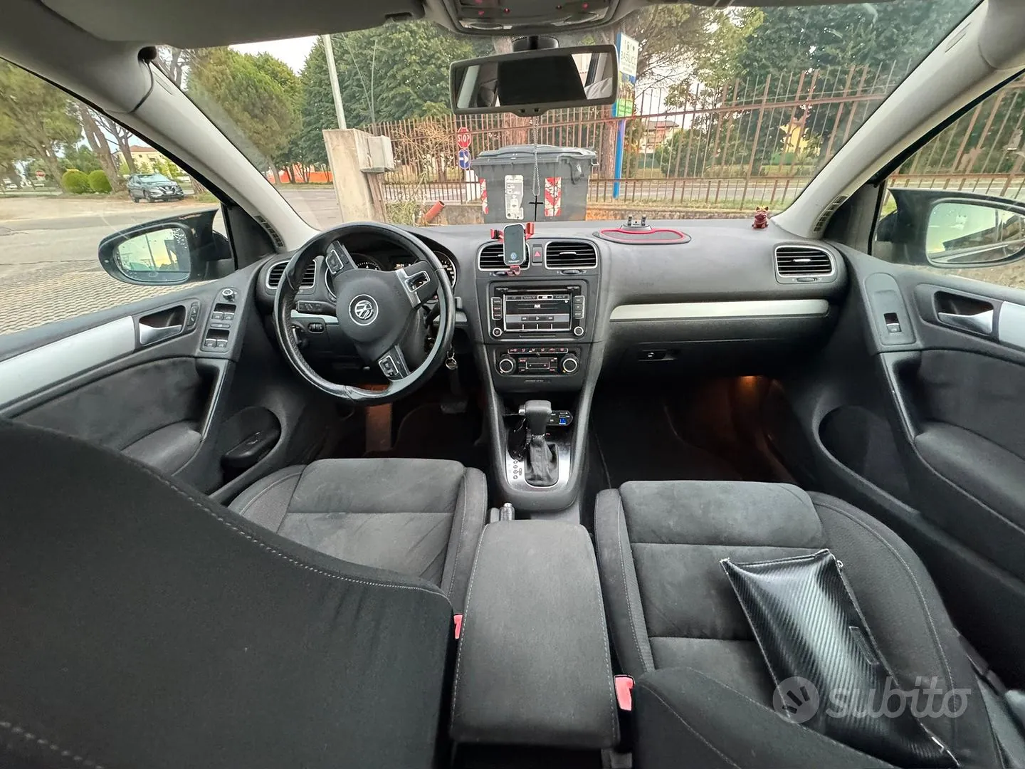 Volkswagen Golf 2009 photo 4