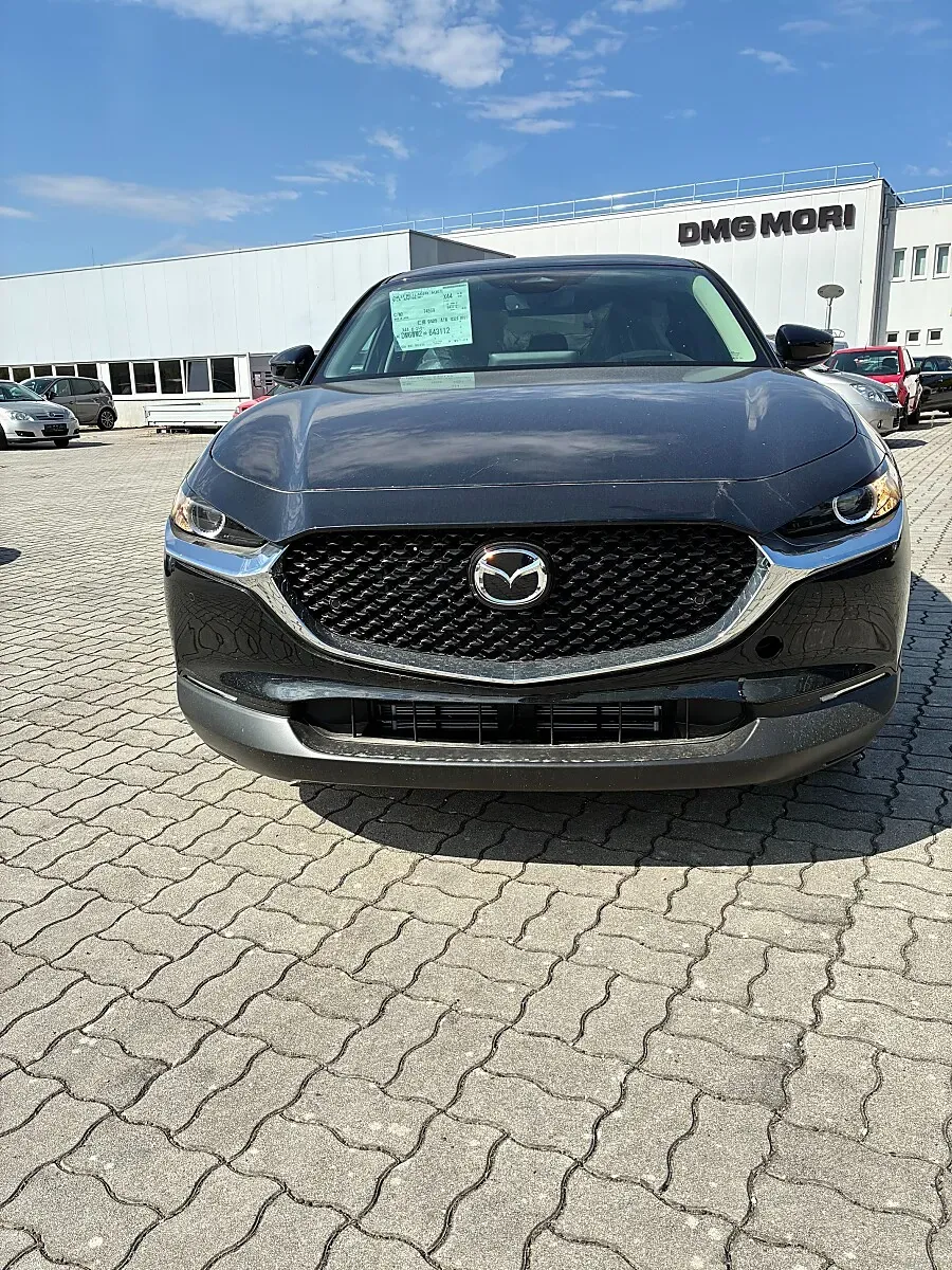 Mazda Cx-30 photo 2