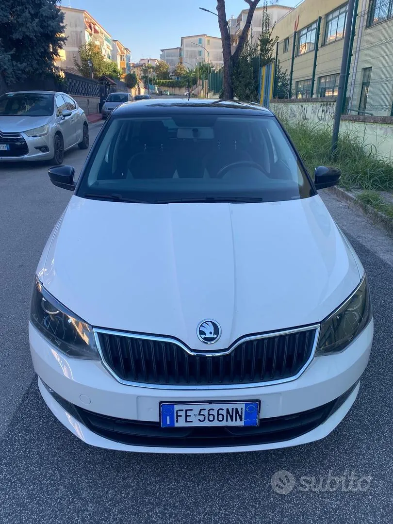 Skoda Fabia 2016 photo 2