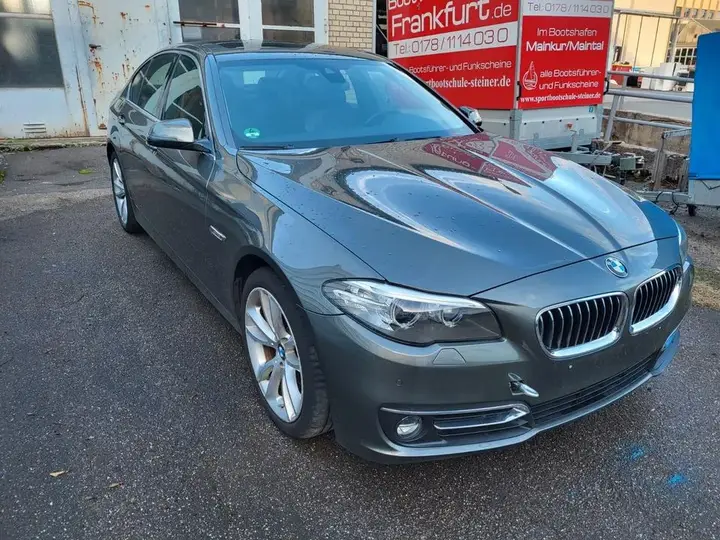 BMW 530