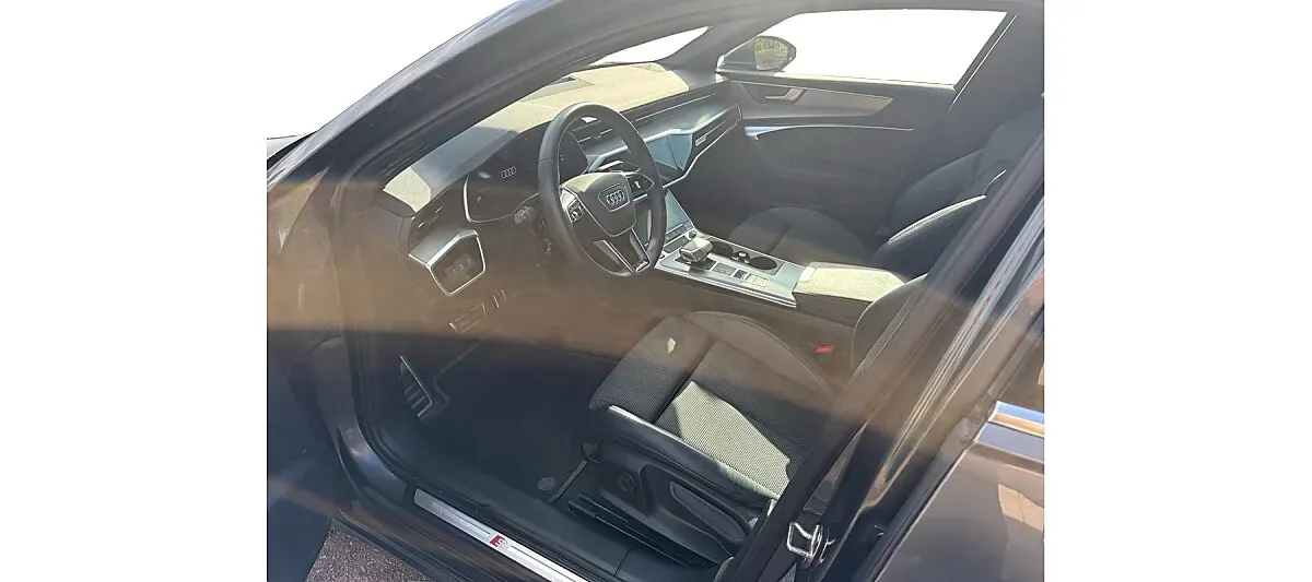 Audi A6 Avant 2025 photo 3