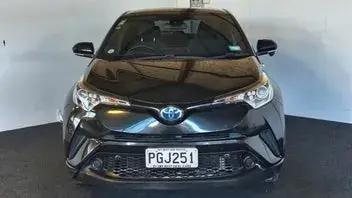 Toyota C-Hr 2017 photo 3