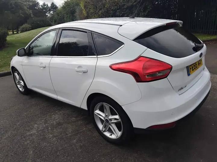 Ford Focus 2016 photo 5