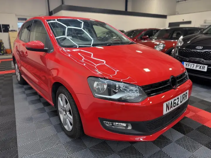 Volkswagen Polo 2012 photo 3