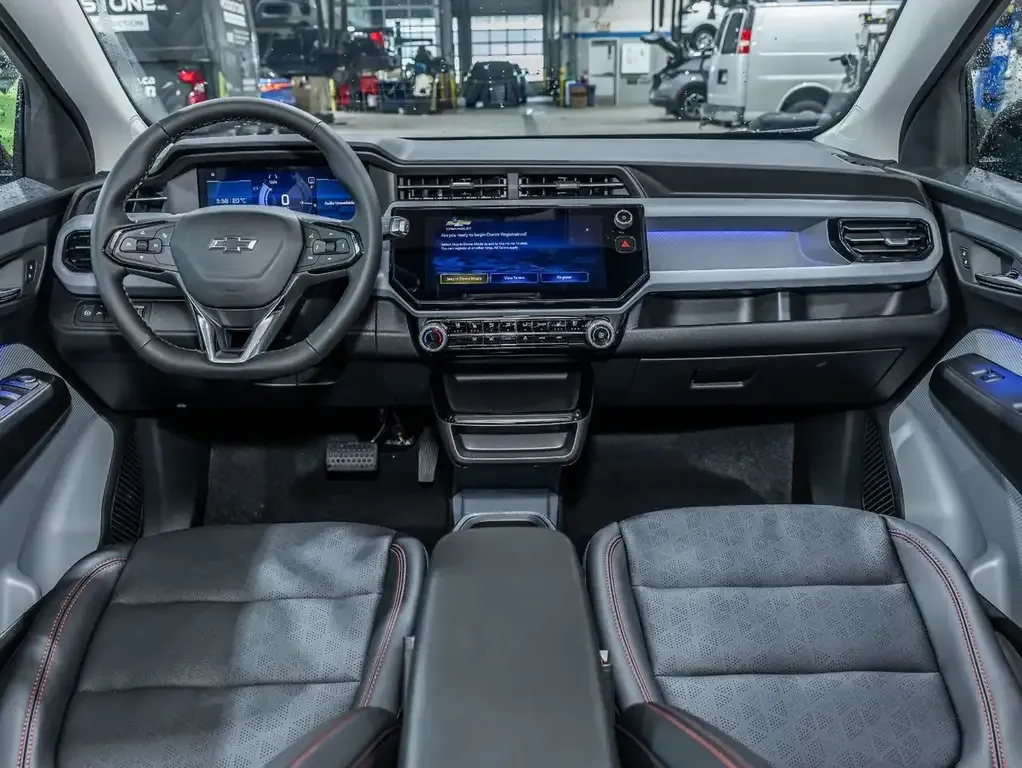 Chevrolet Bolt 2027 photo 4
