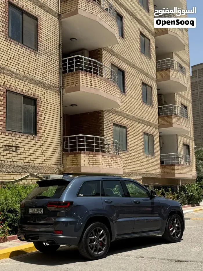 Jeep Grand Cherokee 2020 photo 2
