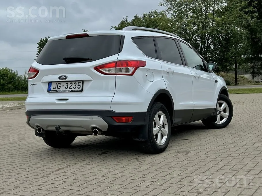 Ford Kuga 2013 photo 4