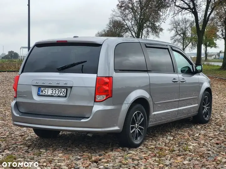 Dodge Grand Caravan 2016 photo 5