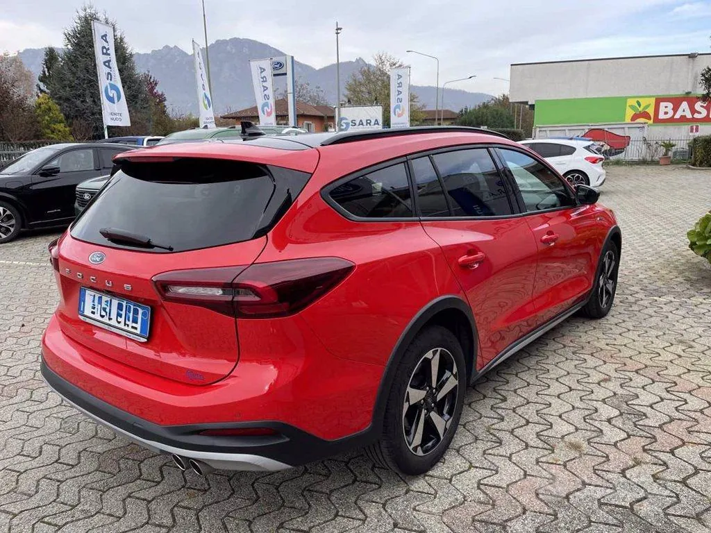 Ford Focus 2023 photo 5
