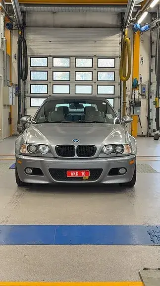 BMW M3 2004 photo 2