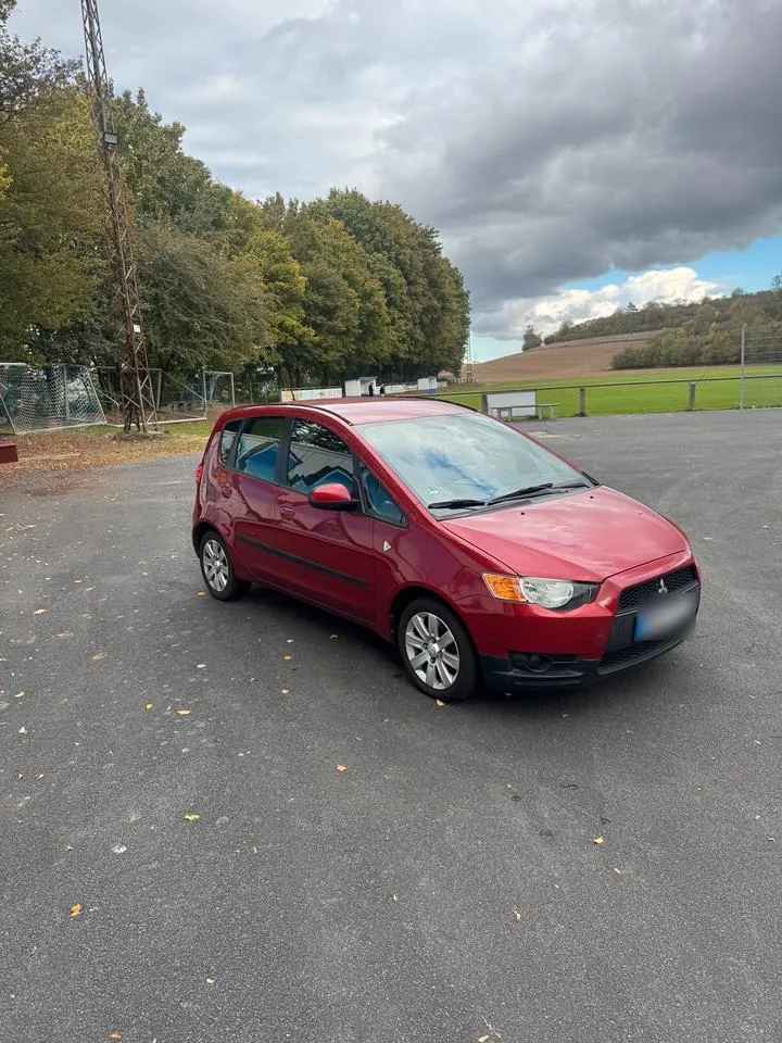 Mitsubishi Colt