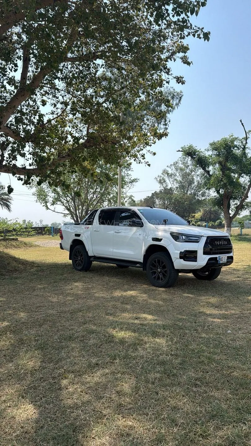 Toyota Hilux