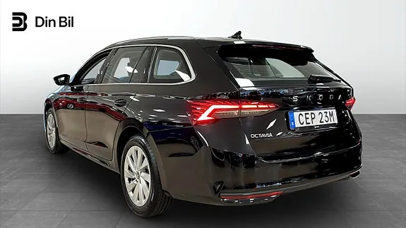 Skoda Octavia 2025 photo 3