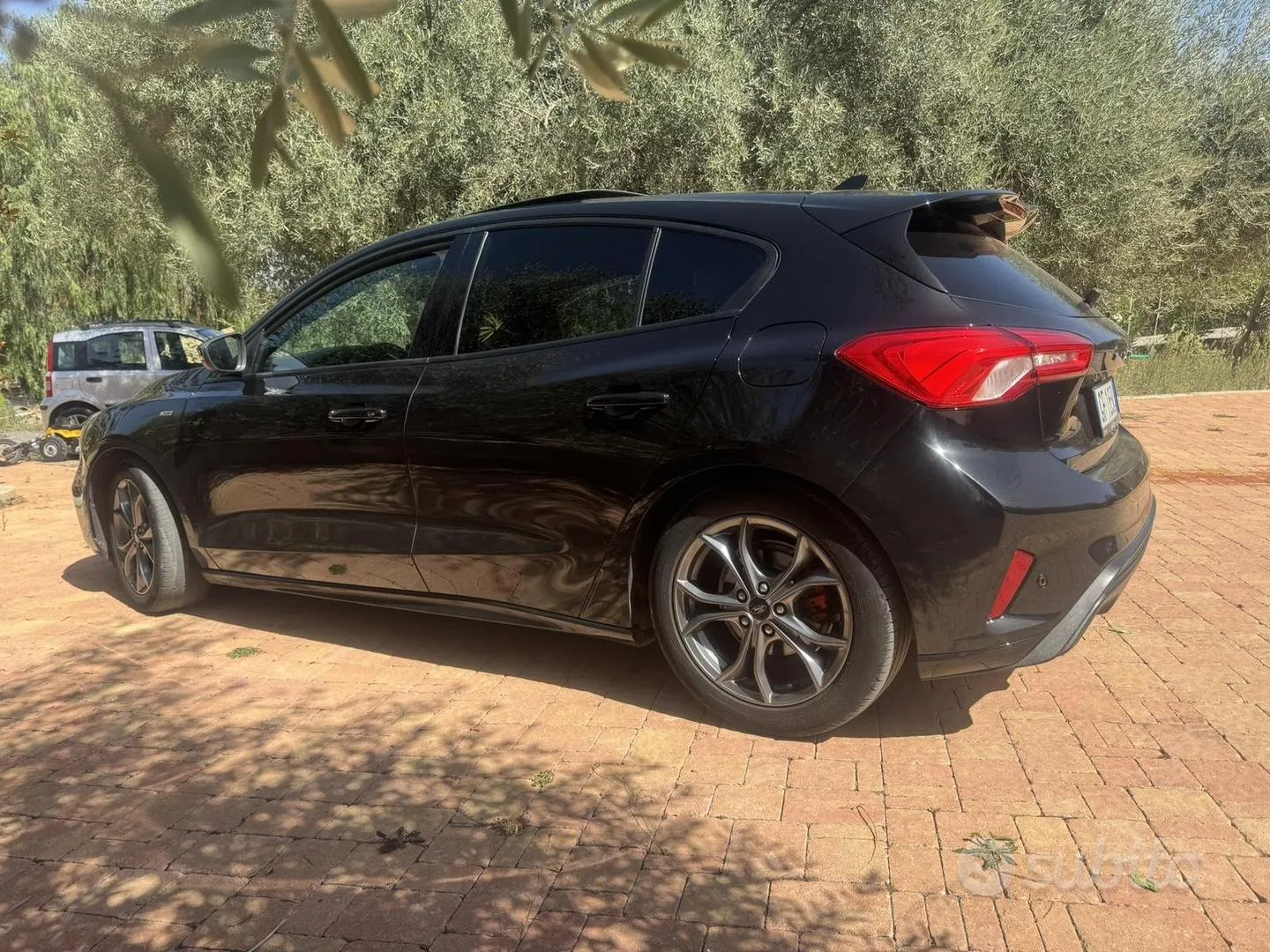 Ford Focus 2022 photo 3