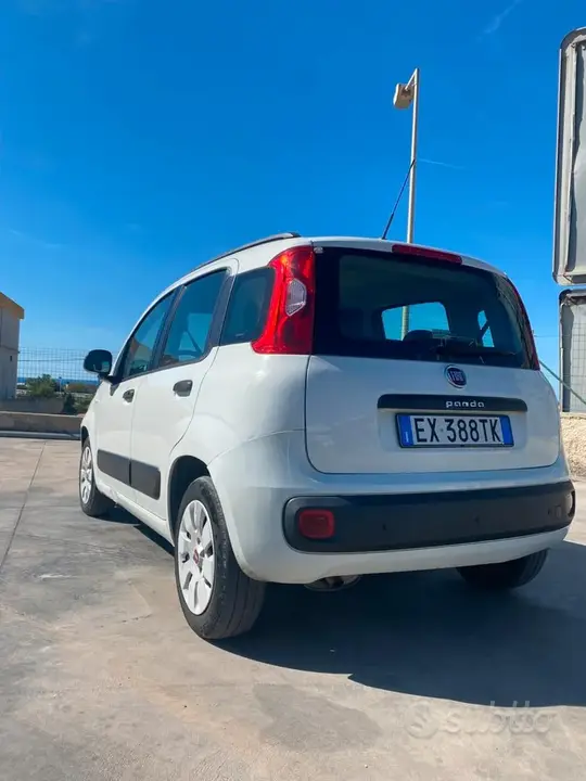 Fiat Panda 2015 photo 2