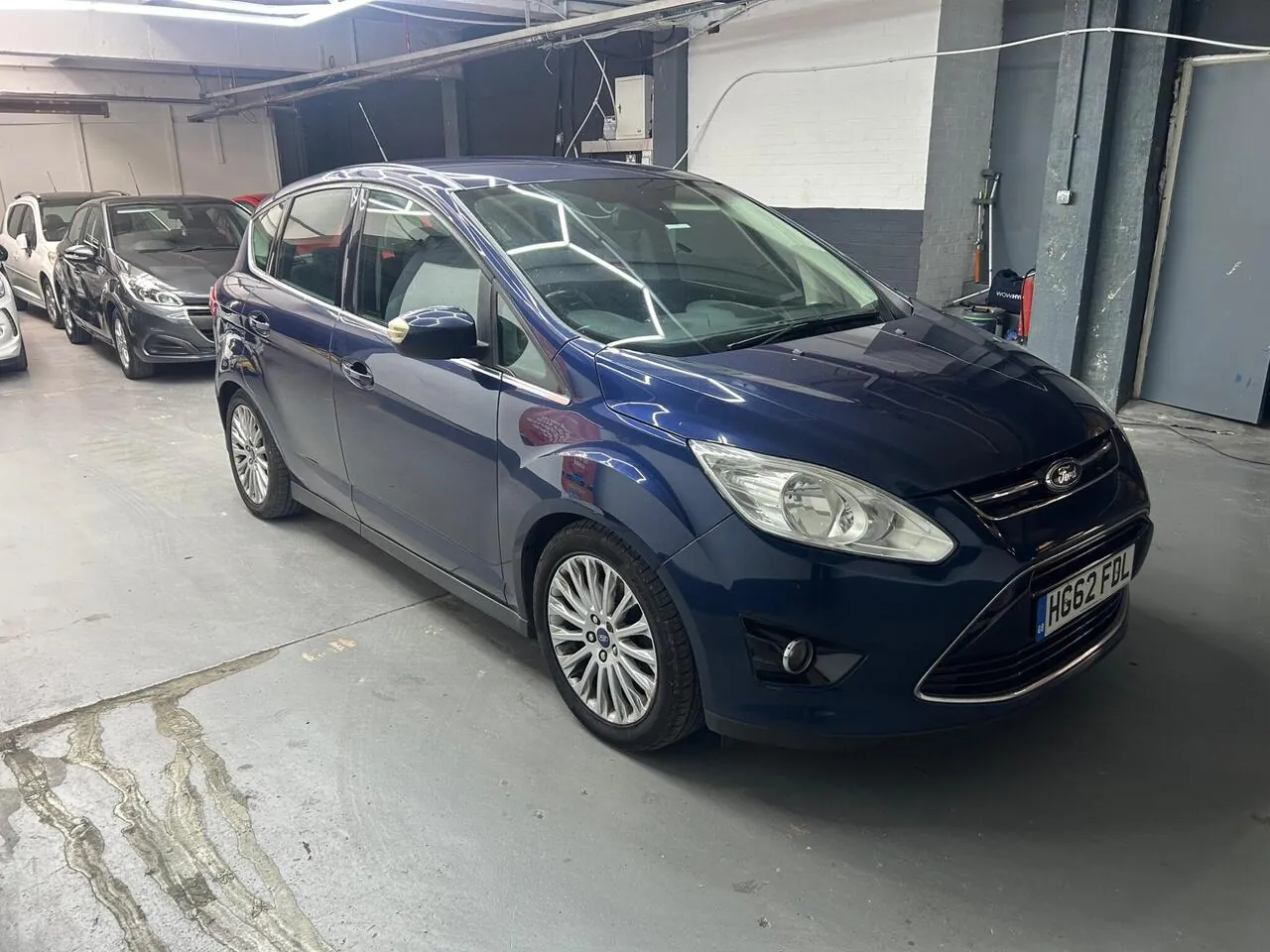 Ford C-Max 2012 photo 3
