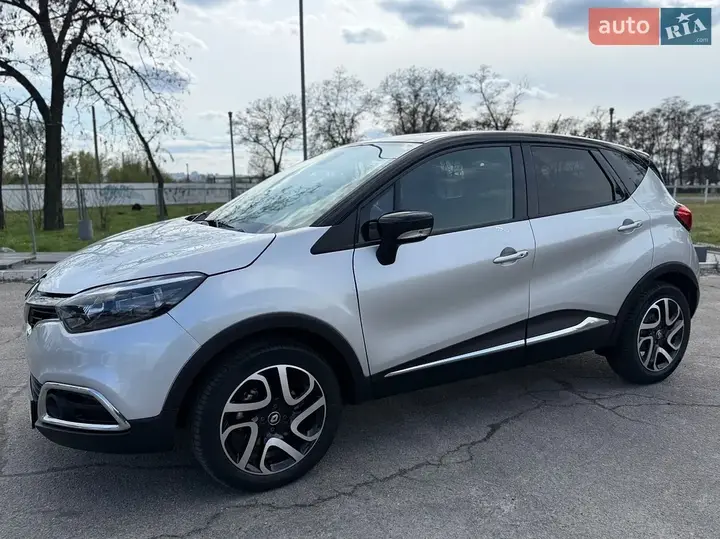 Renault Captur 2016 photo 2
