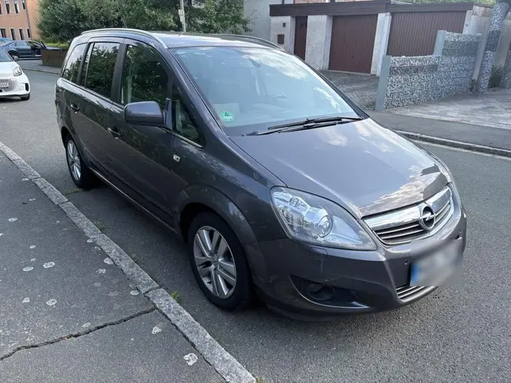Opel Zafira