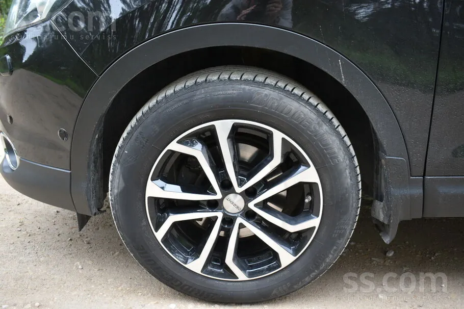 Nissan Qashqai 2015 photo 3
