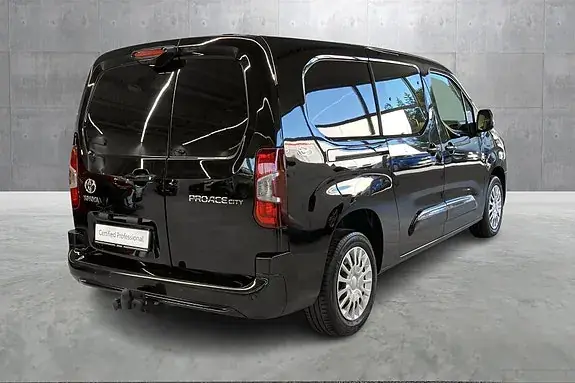Toyota Proace City 2023 photo 5