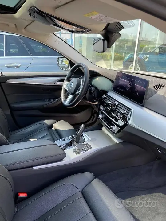BMW 5 Series 2020 photo 3