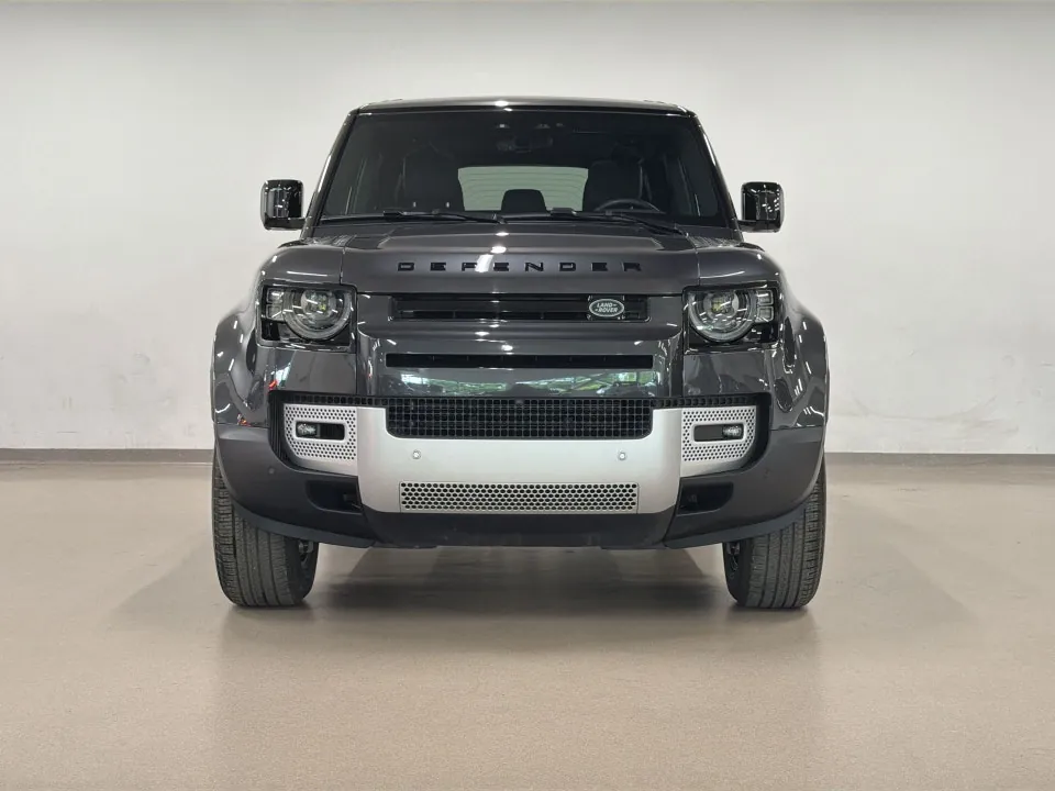 Land Rover Defender 2025 photo 3