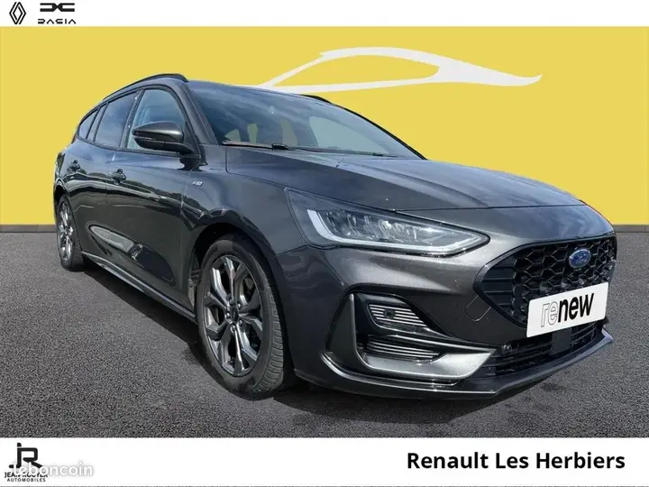 Ford Focus 2025 photo 2