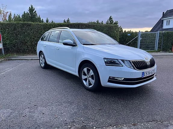 Skoda Octavia 2018 photo 2