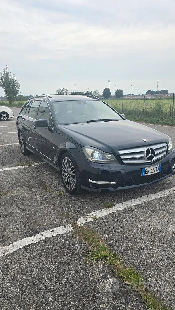 Mercedes-Benz C-Class 2012 photo 5