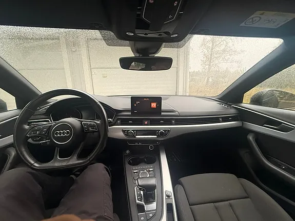 Audi A4 2018 photo 4