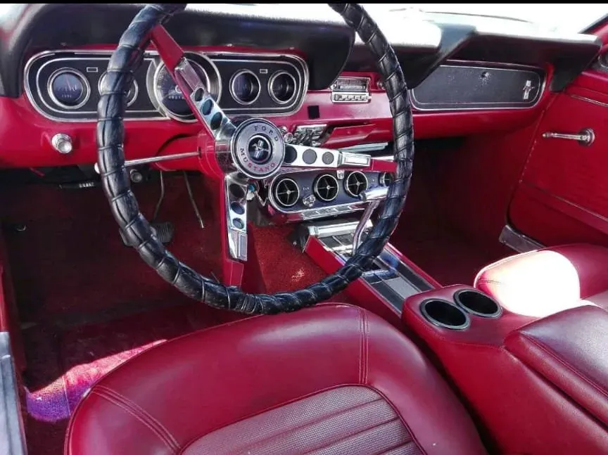 Ford Mustang 1966 photo 2