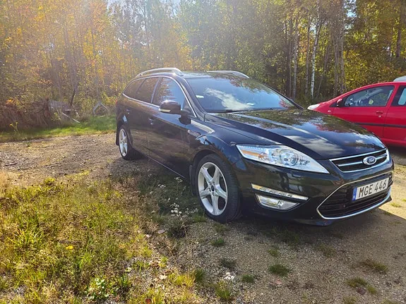 Ford Mondeo 2012 photo 2