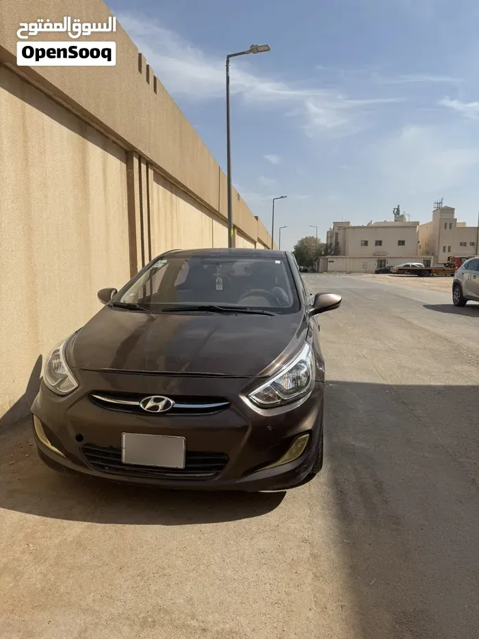 Hyundai Accent 2018 photo 5