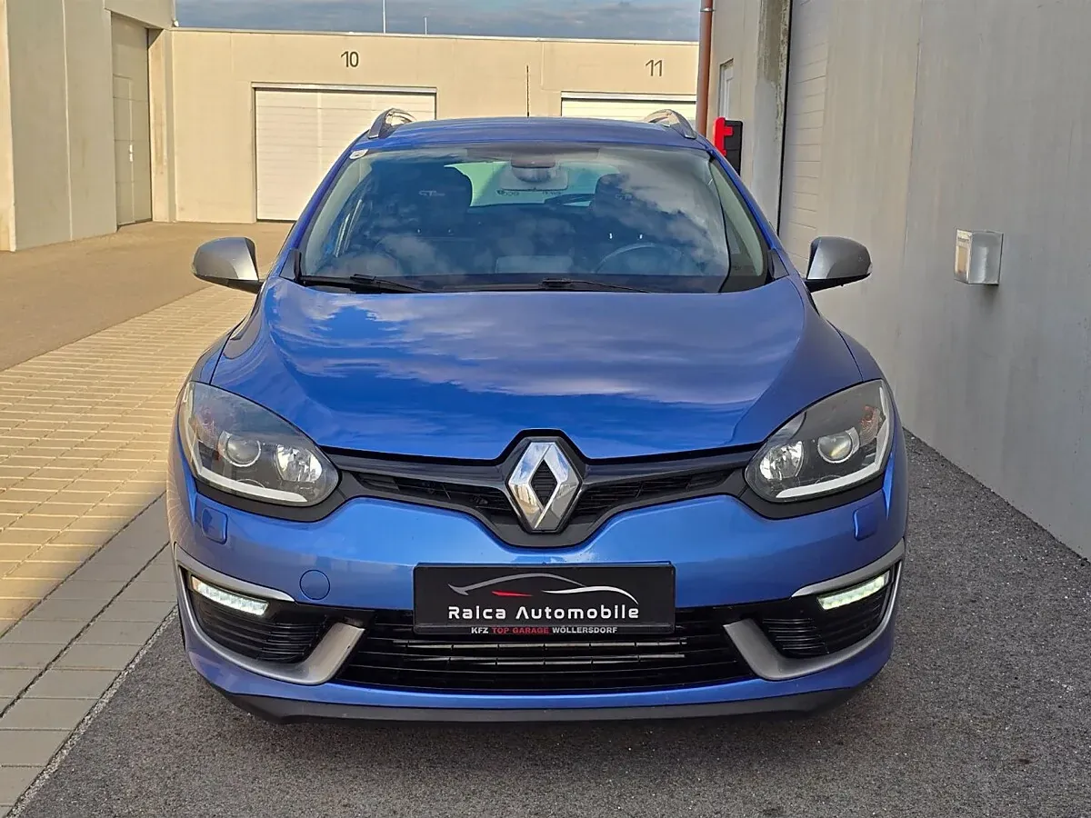 Renault Megane 2013 photo 2
