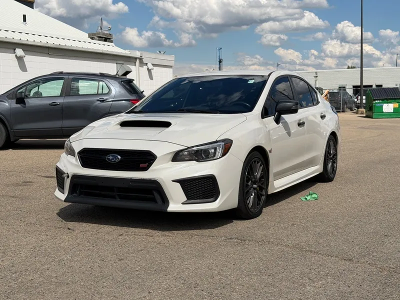 Subaru Wrx Sti 2018 photo 2